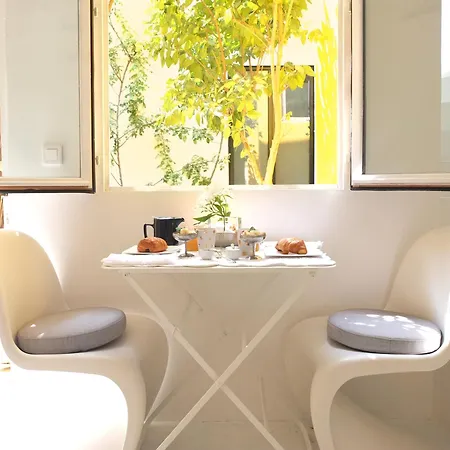La Maison Jaune * Sète